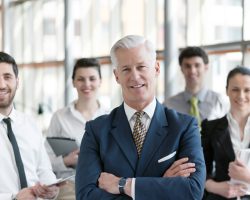 Senior interim management expert